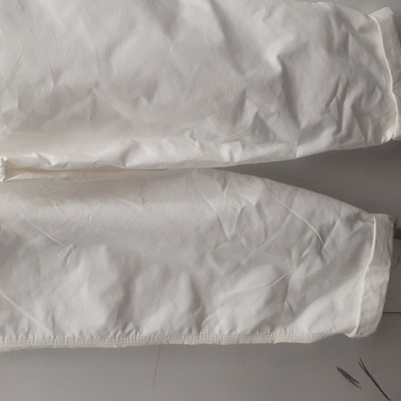 Wilfred Free White Pants Boyfriend Pants 28" Waist size 4 - Picture 8 of 8